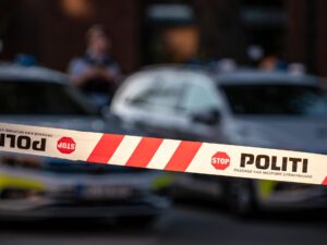 Pojke åtalas för mordbeställningar från Spanien