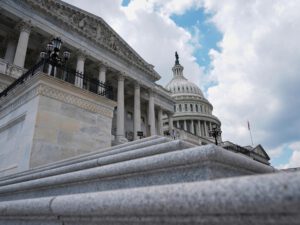 Trumps ”vackra” statsbudget drar ut på tiden