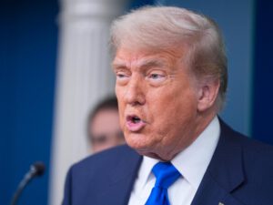 Trump: Israel går med på villkor för vapenvila