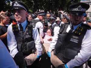 Protester mot att Palestinagrupp bannlysts