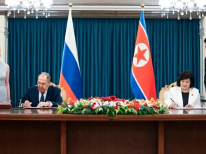 Ryssland varnar om allians mot Nordkorea