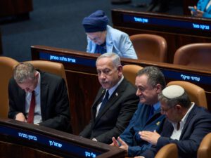 Ultraortodoxt parti lämnar Netanyahus koalition