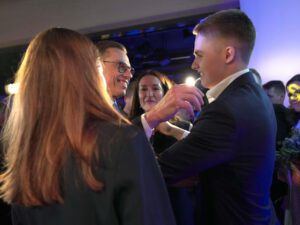 Eftertraktad praktikplats gick till Stubbs son