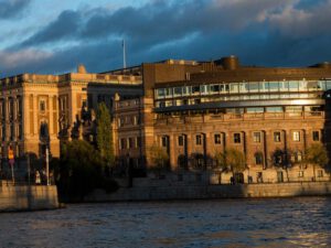 Expo avslöjar: Minister nära anhörig med nazist